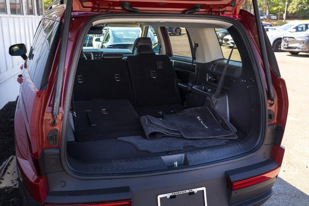 used 2025 Hyundai SANTA FE HEV car, priced at $31,293