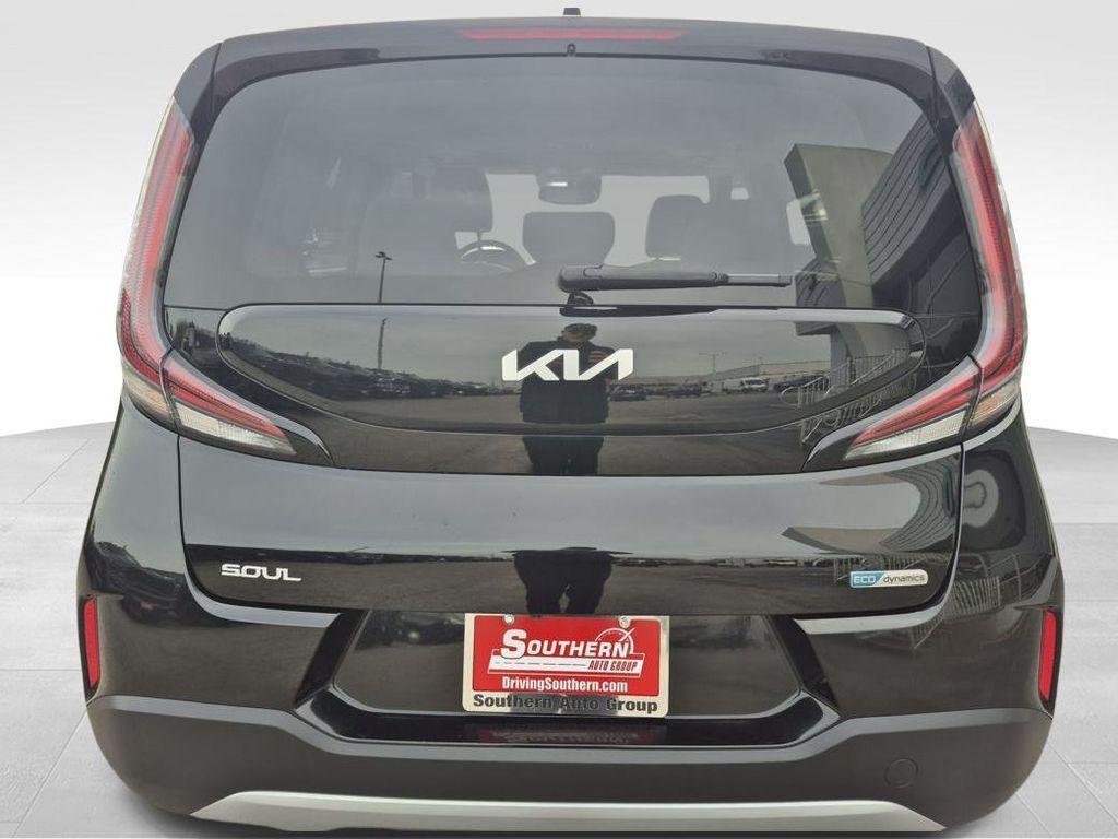 used 2025 Kia Soul car, priced at $21,826