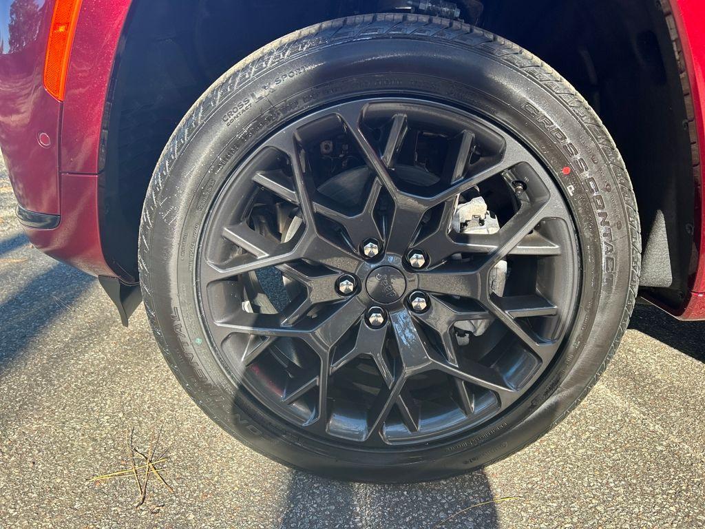 new 2025 Jeep Grand Cherokee L car, priced at $68,484