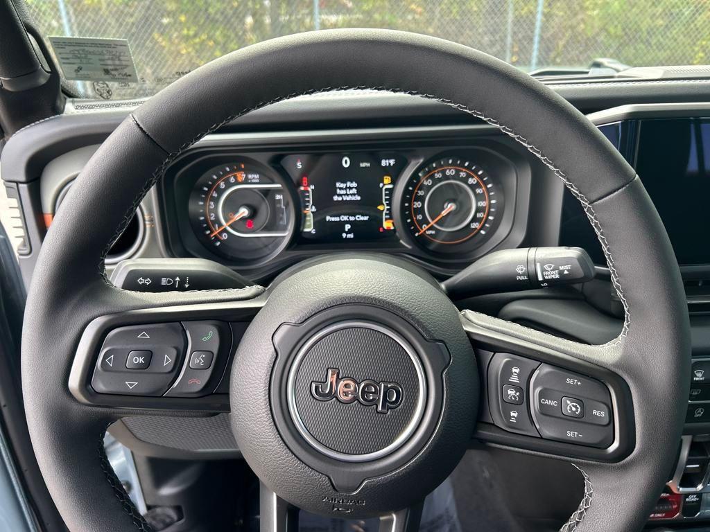 new 2025 Jeep Gladiator car, priced at $54,958