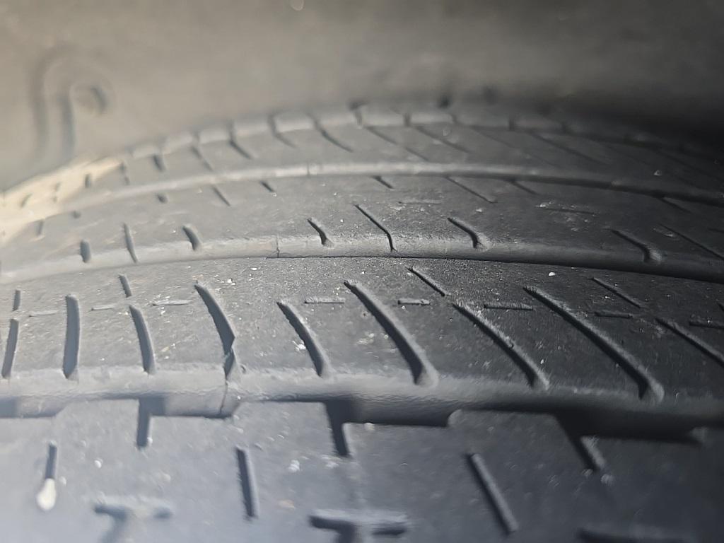 used 2019 Toyota Highlander car, priced at $22,300