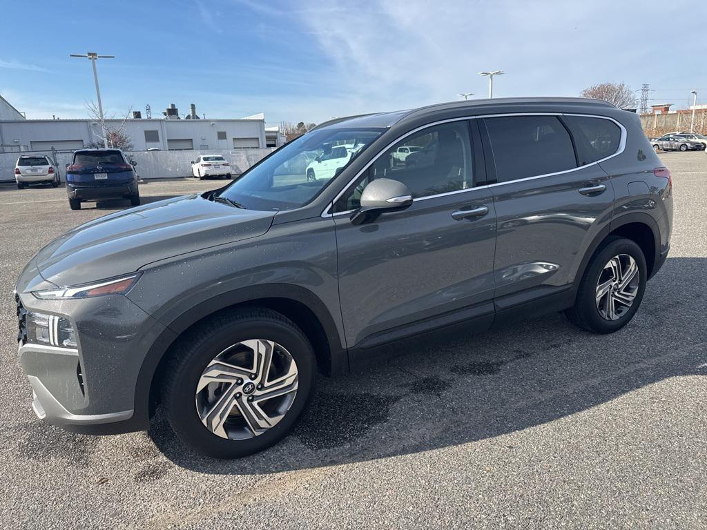 used 2023 Hyundai Santa Fe car, priced at $21,300