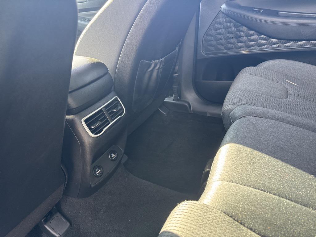 used 2023 Hyundai Santa Fe car, priced at $21,300