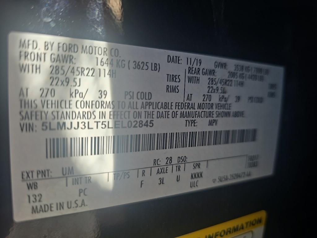 used 2020 Lincoln Navigator car, priced at $35,200