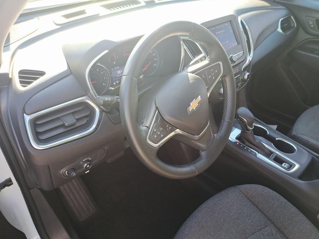 used 2023 Chevrolet Equinox car, priced at $17,800