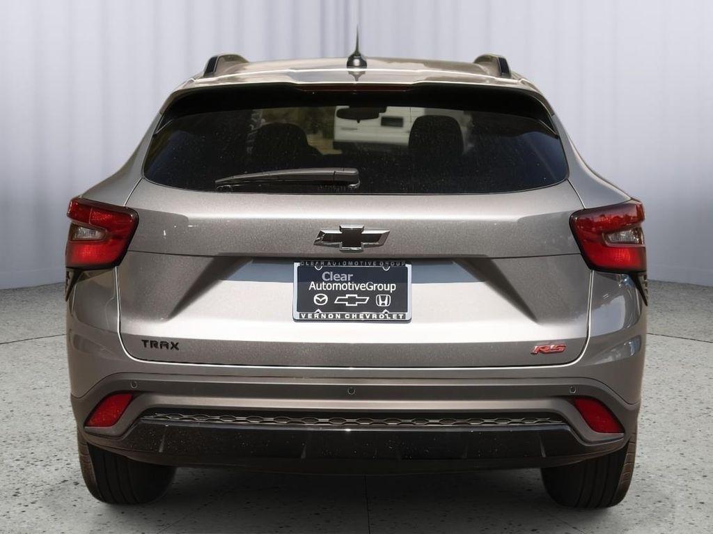 new 2025 Chevrolet Trax car, priced at $28,280