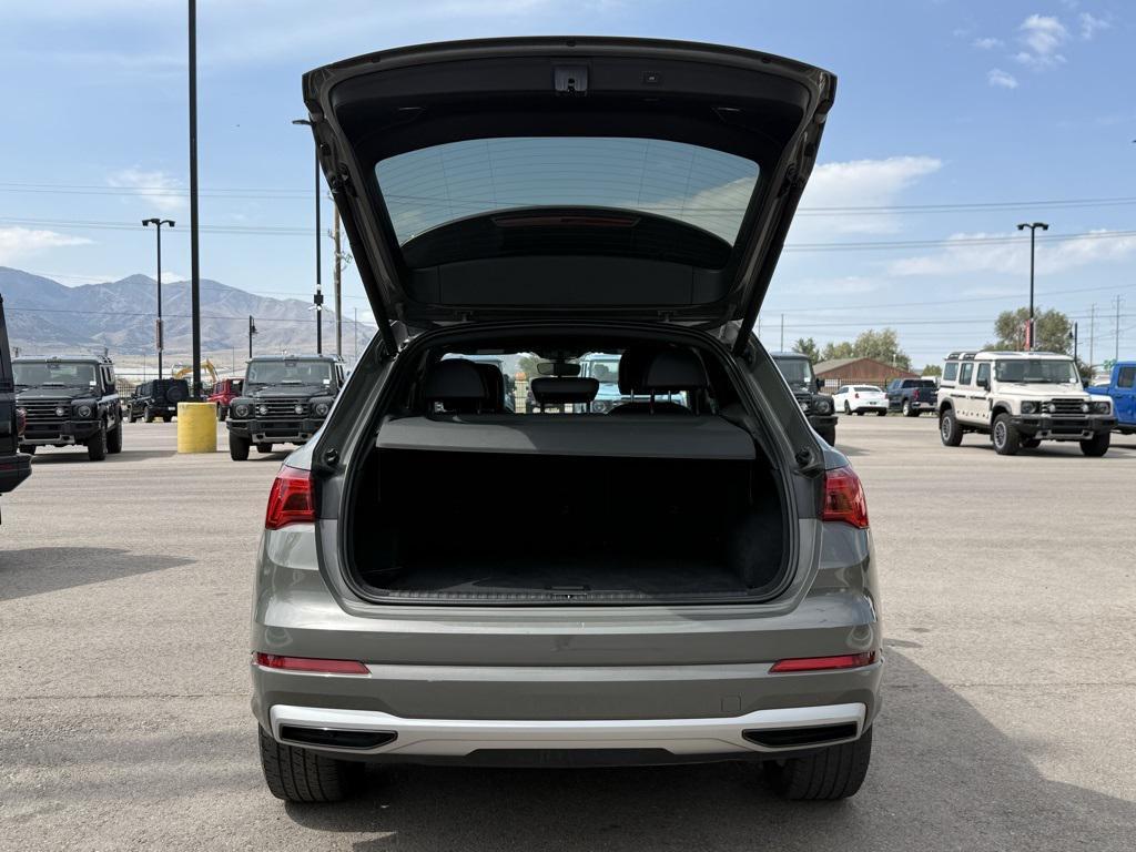 used 2021 Audi Q3 car, priced at $20,200