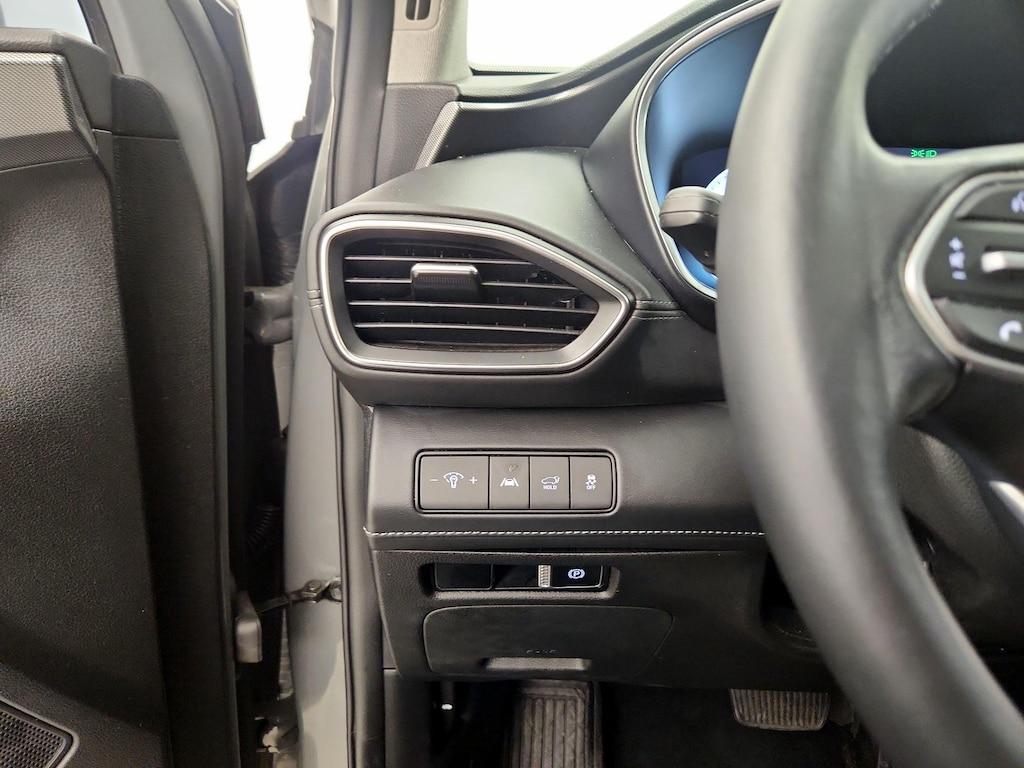 used 2023 Hyundai Santa Fe car, priced at $27,998