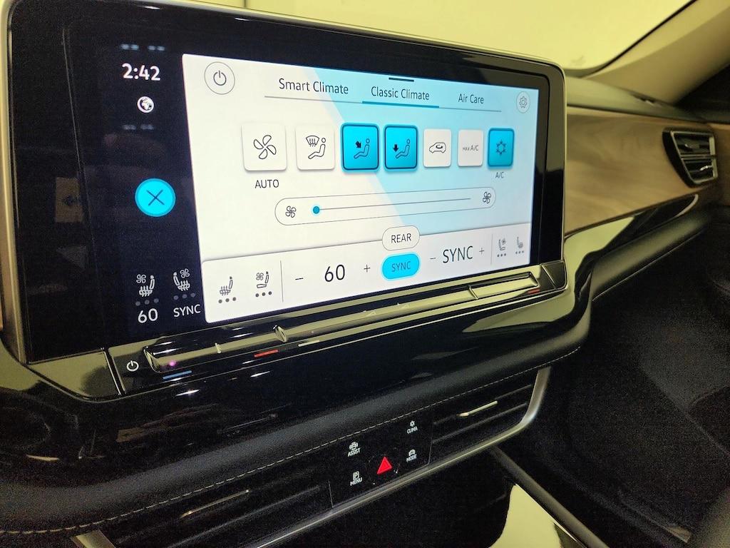 used 2024 Volkswagen Atlas car, priced at $28,998