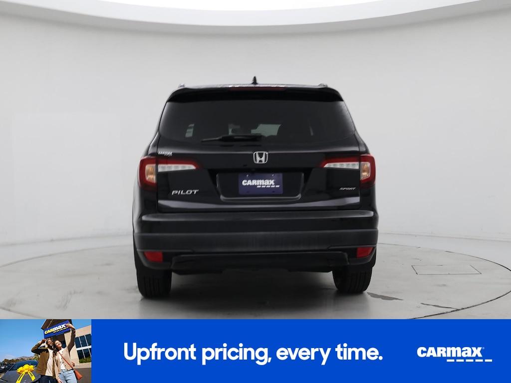 used 2022 Honda Pilot car, priced at $27,998