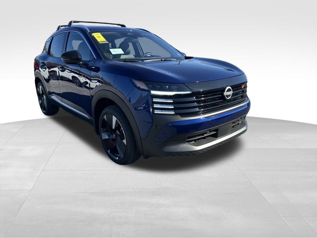 new 2026 Nissan Kicks car, priced at $29,017