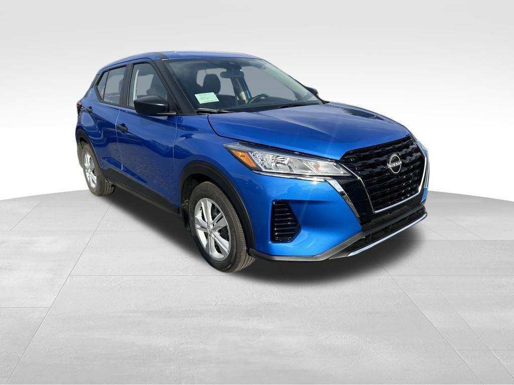 new 2025 Nissan Kicks car, priced at $22,240