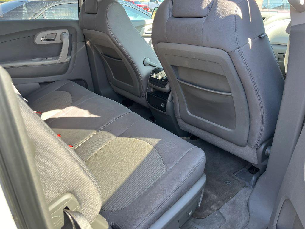 used 2011 Chevrolet Traverse car, priced at $7,995