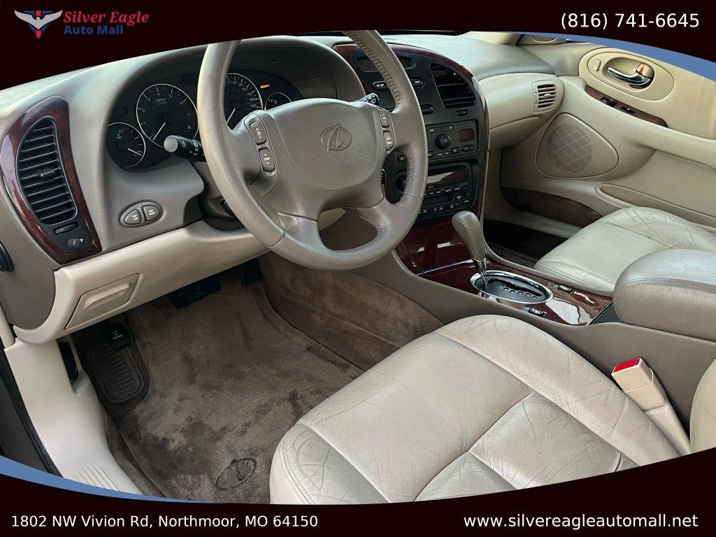 used 2002 Oldsmobile Aurora car, priced at $3,950