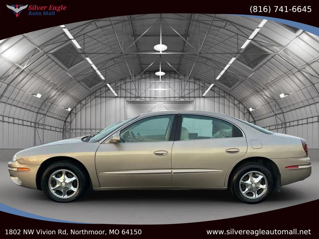 used 2002 Oldsmobile Aurora car, priced at $3,950