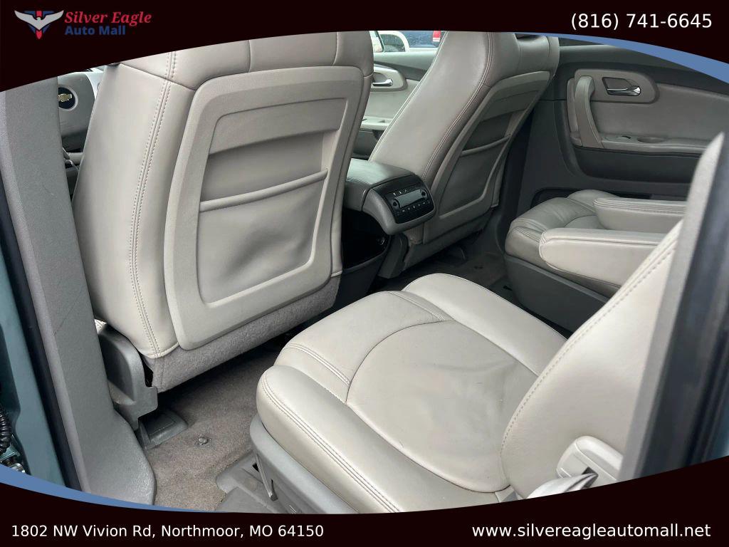 used 2009 Chevrolet Traverse car, priced at $5,995