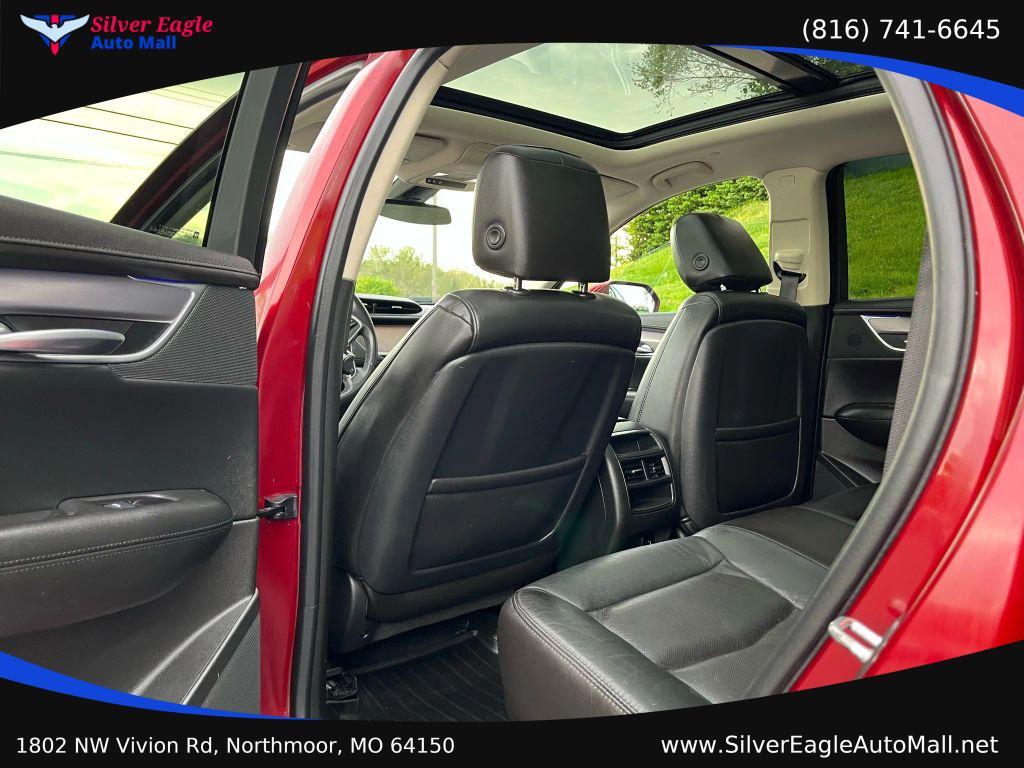 used 2017 Cadillac XT5 car, priced at $17,995