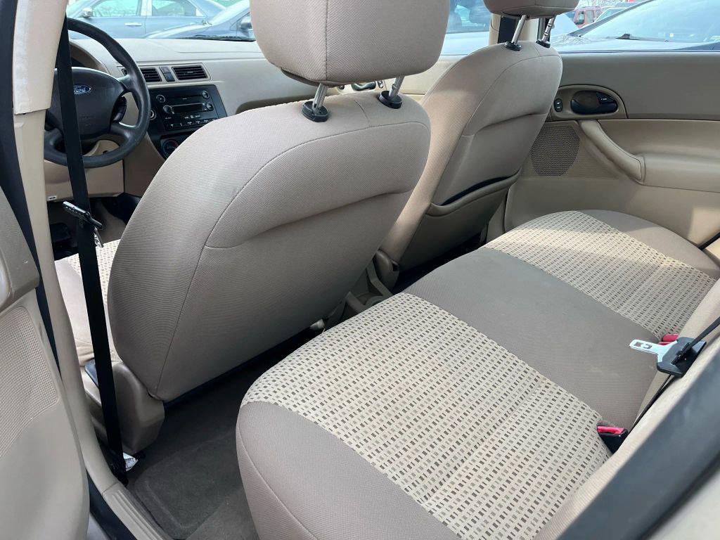 used 2007 Ford Focus car, priced at $3,995