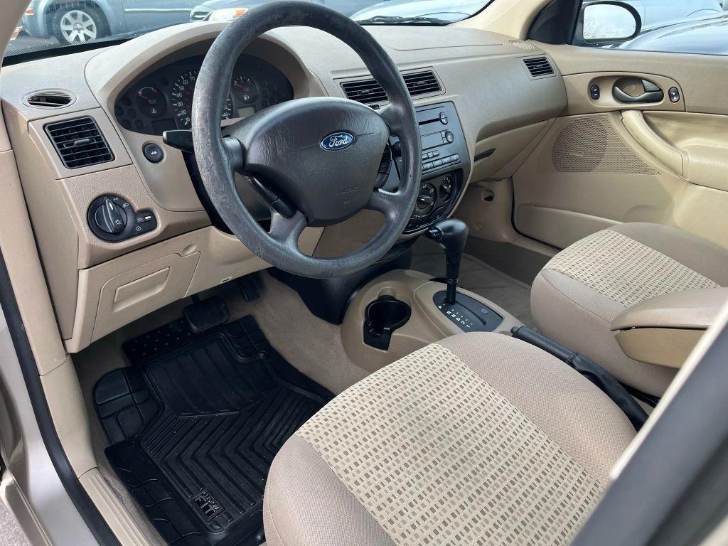 used 2007 Ford Focus car, priced at $3,995