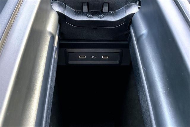 used 2025 Mercedes-Benz GLB 250 car, priced at $43,095