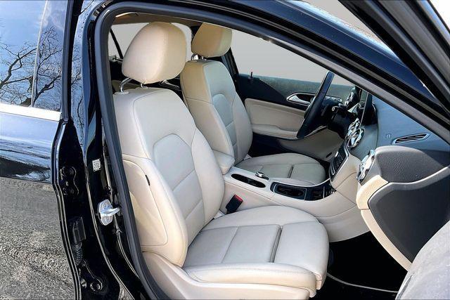 used 2018 Mercedes-Benz GLA 250 car, priced at $18,286