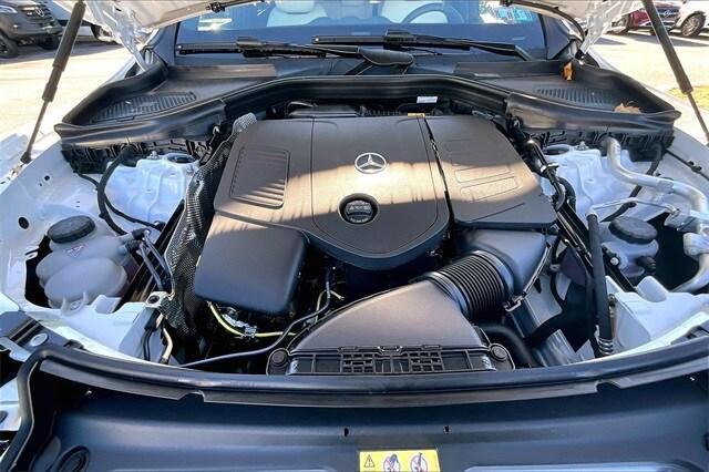 new 2026 Mercedes-Benz GLC 300 car, priced at $60,585