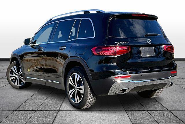 used 2025 Mercedes-Benz GLB 250 car, priced at $41,133