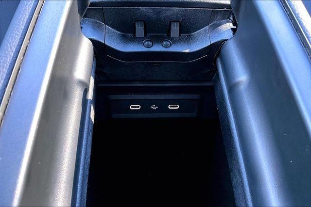 used 2025 Mercedes-Benz GLB 250 car, priced at $41,133