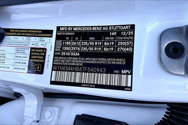 new 2026 Mercedes-Benz GLC 300 car, priced at $58,015