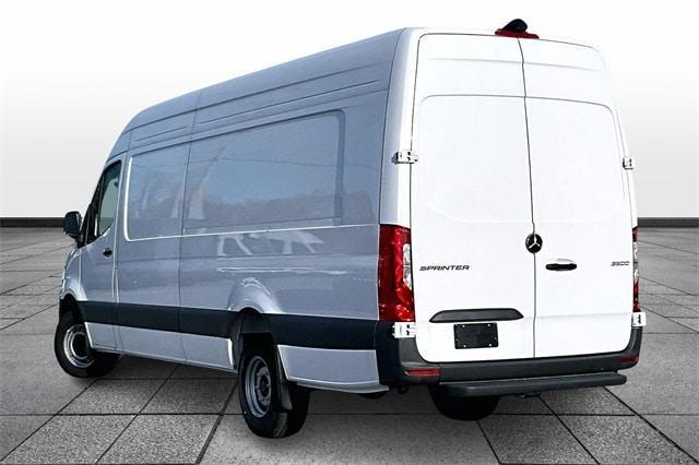 new 2025 Mercedes-Benz Sprinter 3500 car, priced at $66,121