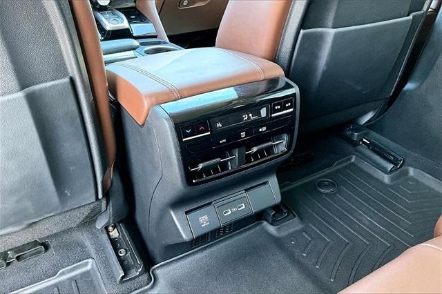 used 2022 Acura MDX car, priced at $34,195