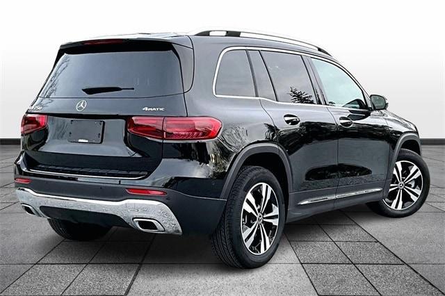 used 2025 Mercedes-Benz GLB 250 car, priced at $42,302