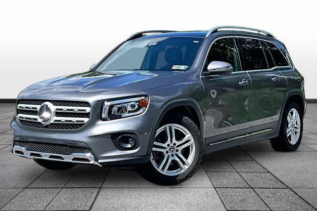 used 2022 Mercedes-Benz GLB 250 car, priced at $32,881
