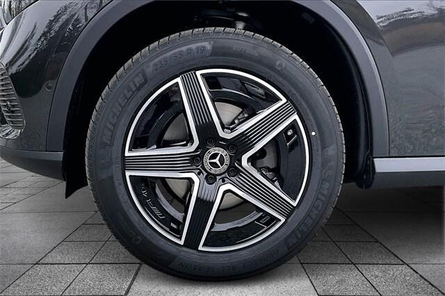 new 2026 Mercedes-Benz GLC 300 car, priced at $58,735