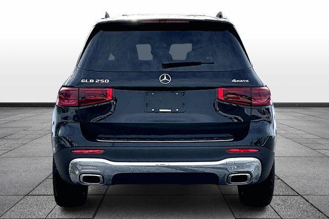 new 2026 Mercedes-Benz GLB 250 car, priced at $52,160