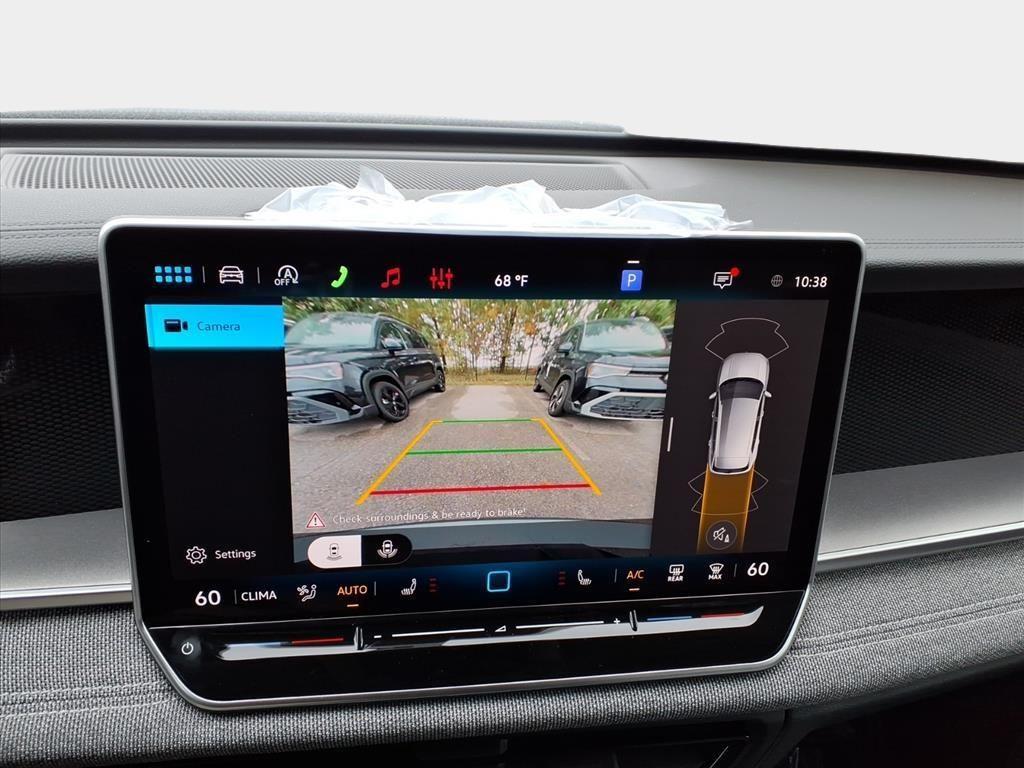 new 2026 Volkswagen Tiguan car, priced at $31,990