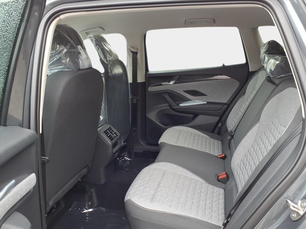 new 2026 Volkswagen Tiguan car, priced at $31,990