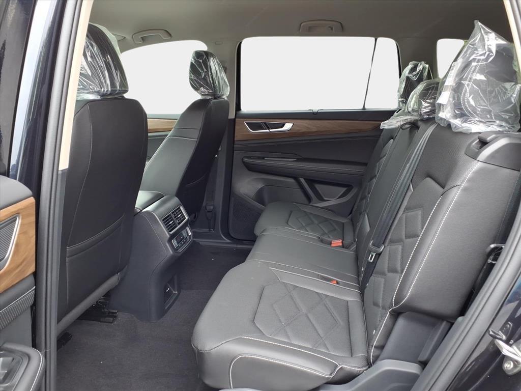 new 2026 Volkswagen Atlas car, priced at $47,177