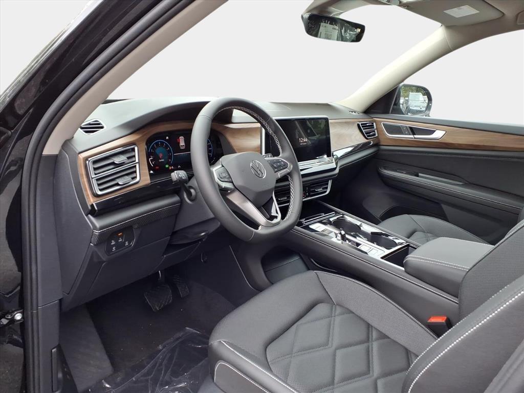 new 2026 Volkswagen Atlas car, priced at $47,177
