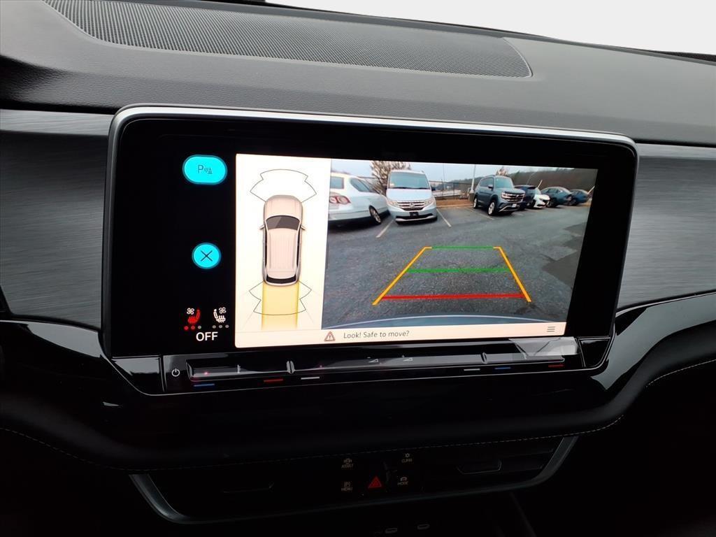 new 2026 Volkswagen Atlas Cross Sport car, priced at $46,906