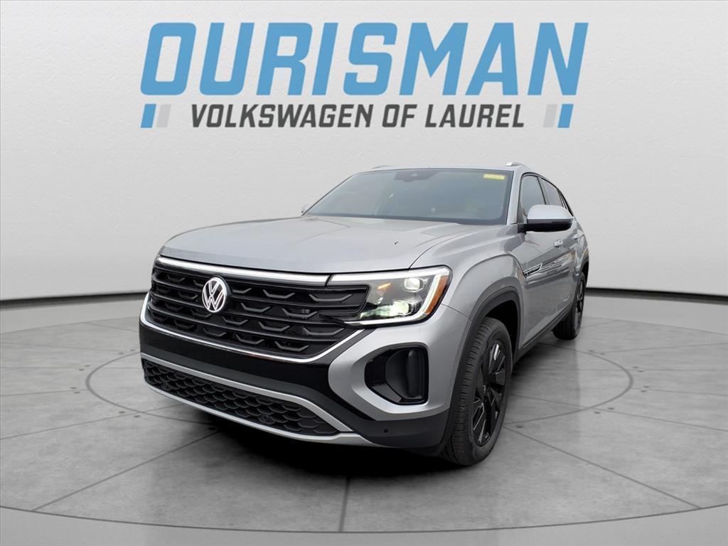 new 2026 Volkswagen Atlas Cross Sport car, priced at $46,906