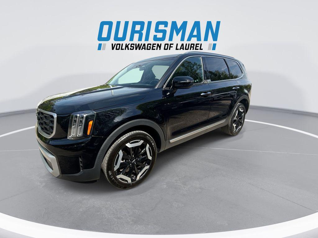 used 2024 Kia Telluride car, priced at $31,900