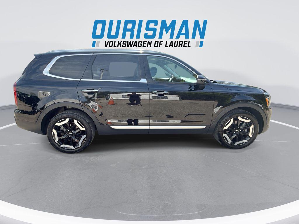 used 2024 Kia Telluride car, priced at $31,900