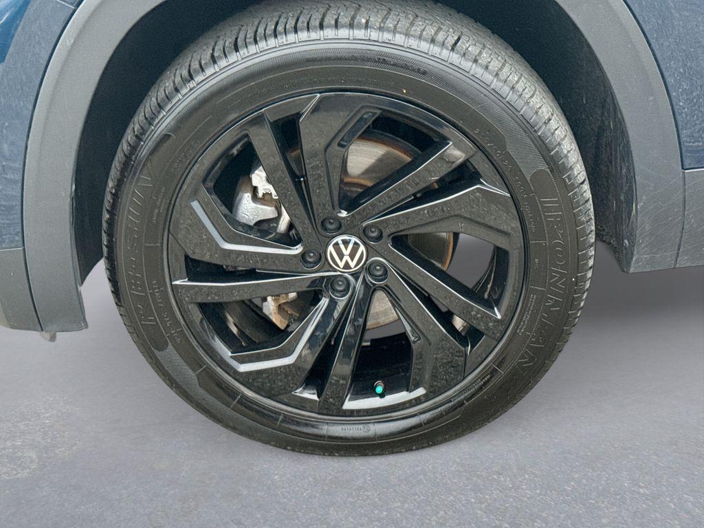 used 2022 Volkswagen Atlas car, priced at $26,300