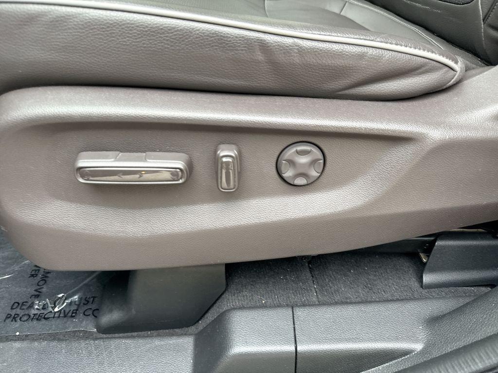 used 2023 Honda Odyssey car, priced at $35,700
