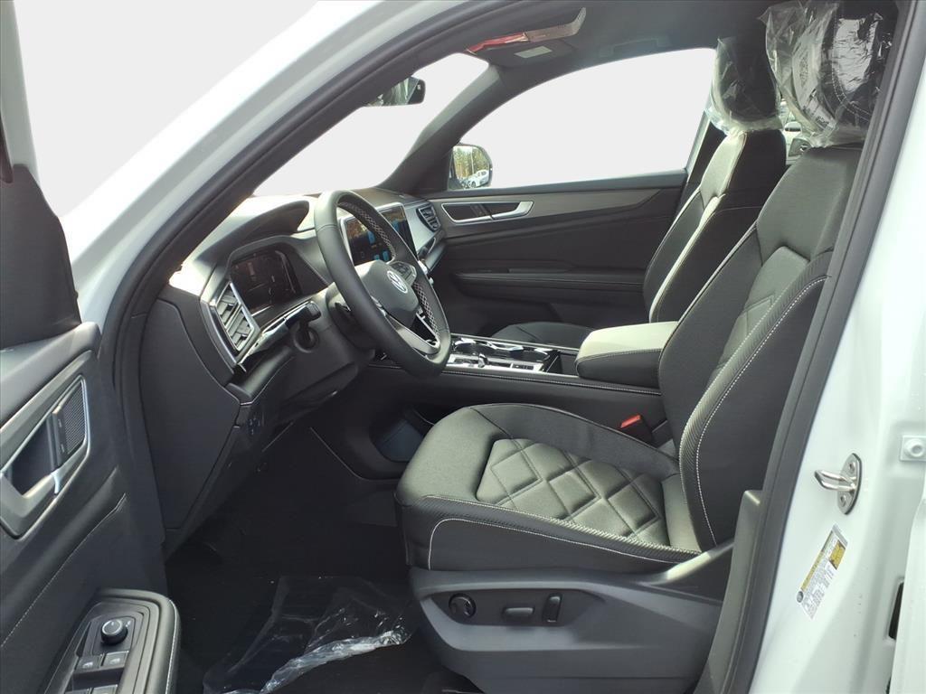 new 2026 Volkswagen Atlas Cross Sport car, priced at $42,994