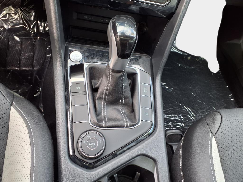 new 2025 Volkswagen Taos car, priced at $34,169