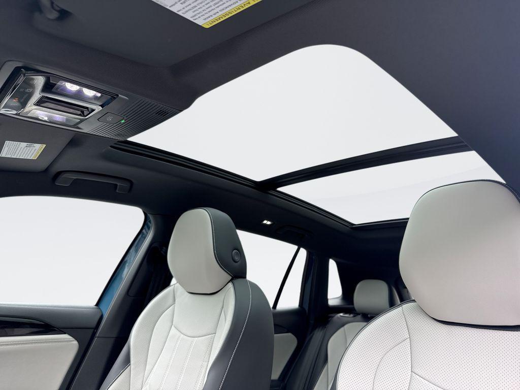 new 2026 Volkswagen Tiguan car, priced at $45,517