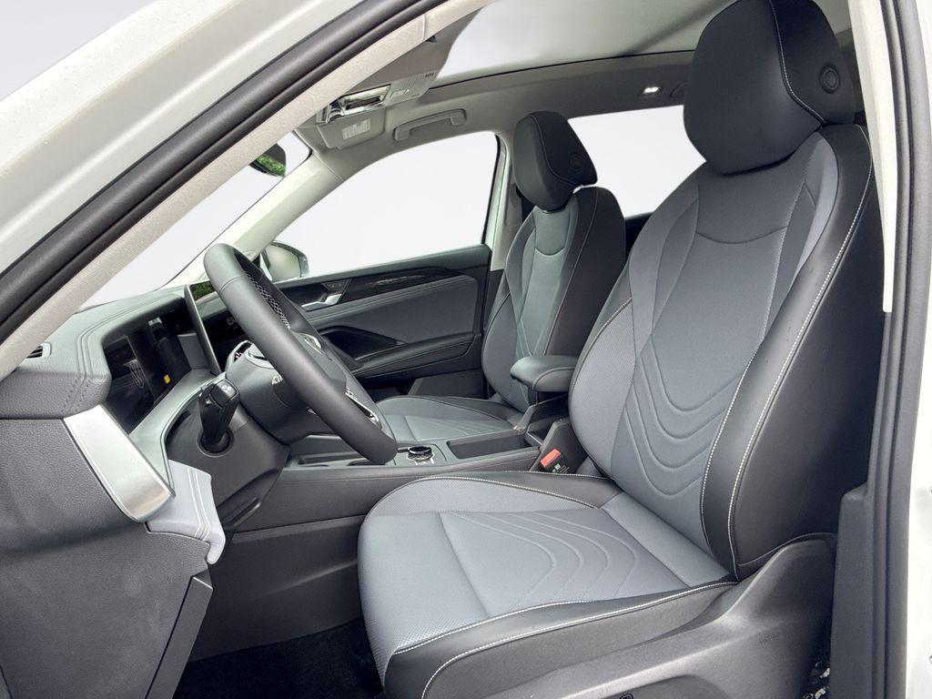 new 2026 Volkswagen Tiguan car, priced at $33,991