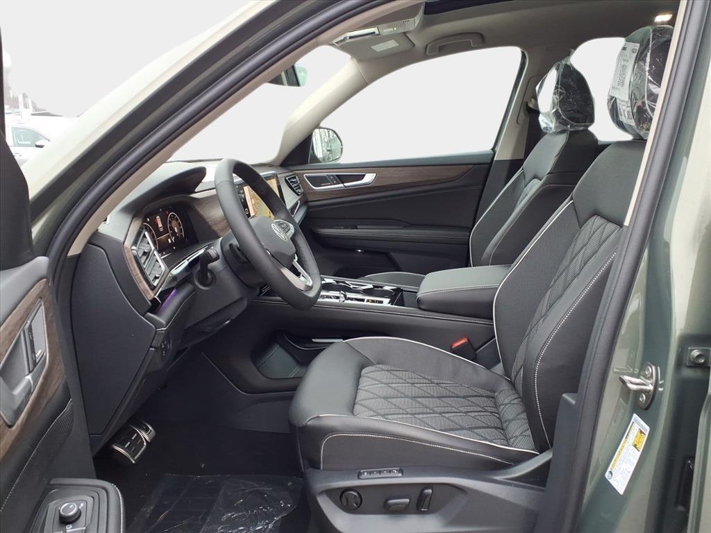 new 2026 Volkswagen Atlas car, priced at $56,031